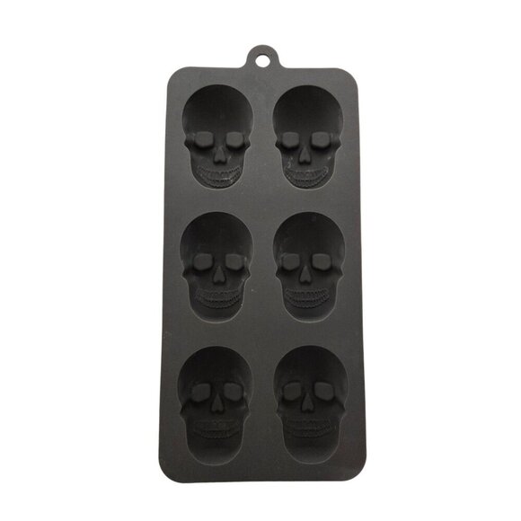 Silicone Skull Ice Cube/  Chocolate Mold Tray makes 6 Servings - Picture 2 of 7